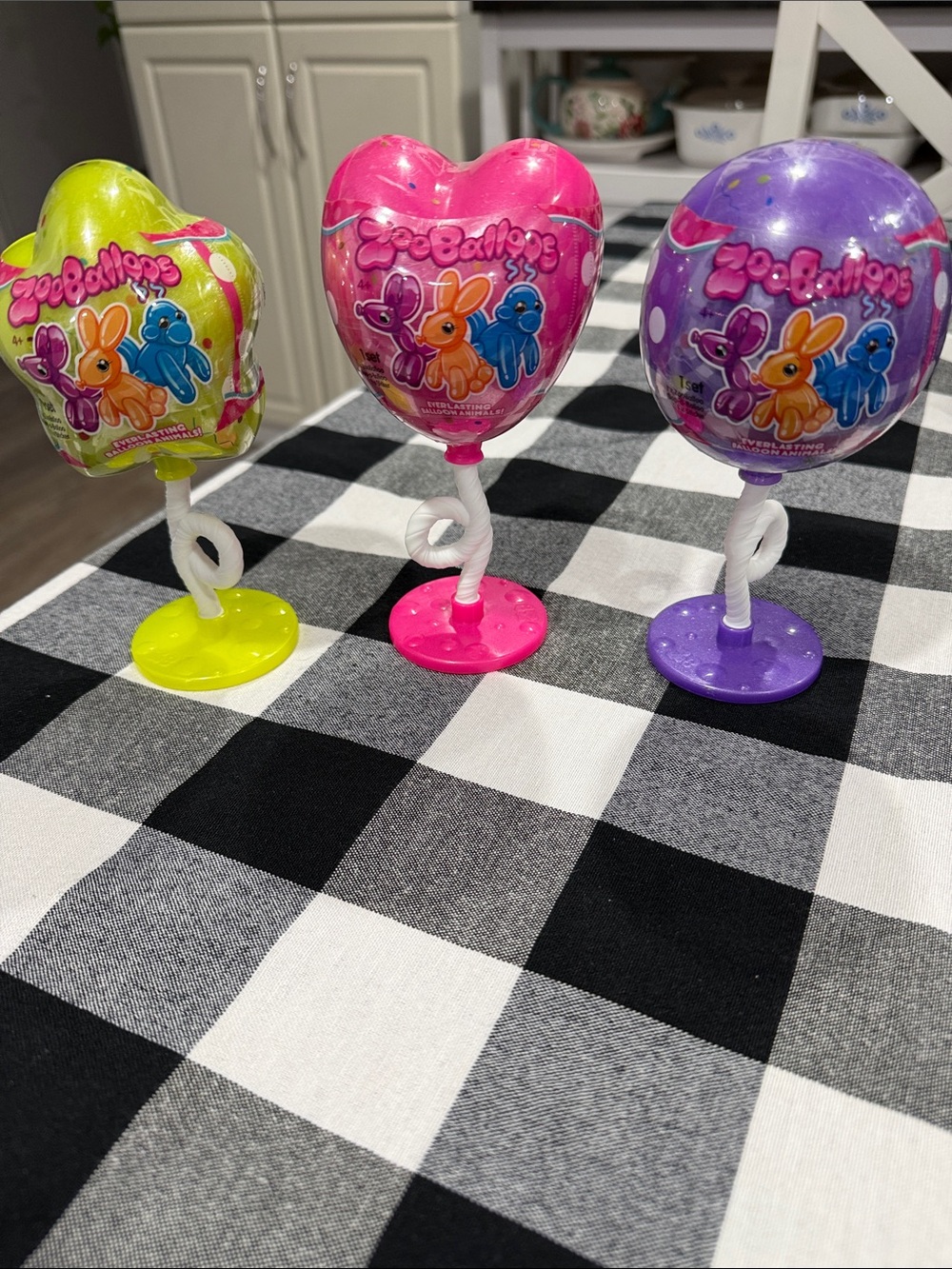ZooBalloos - everlasting Balloon Animals